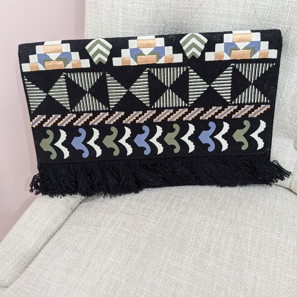 Stella and Dot Clutch